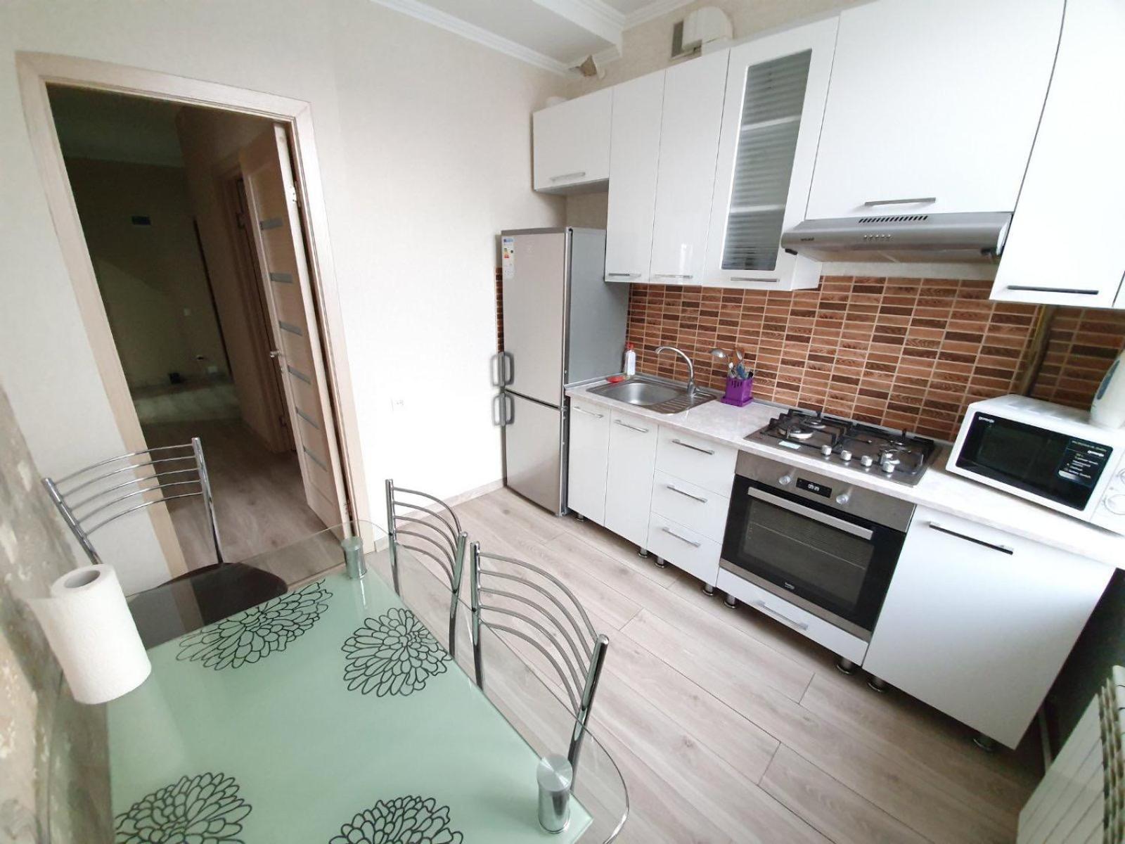 Tourist Home At Stefan Cel Mare With 2 Rooms Chisinau Exterior foto